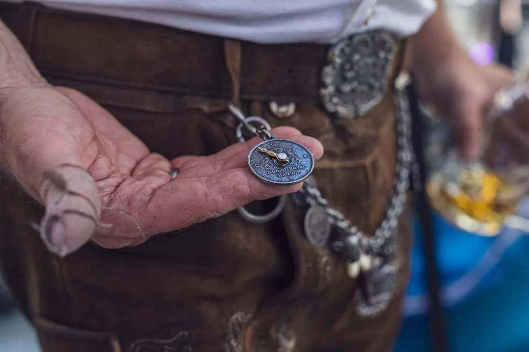 FLOH+ANTIK+Sammlermarkt Burghausen: Ein Portrait